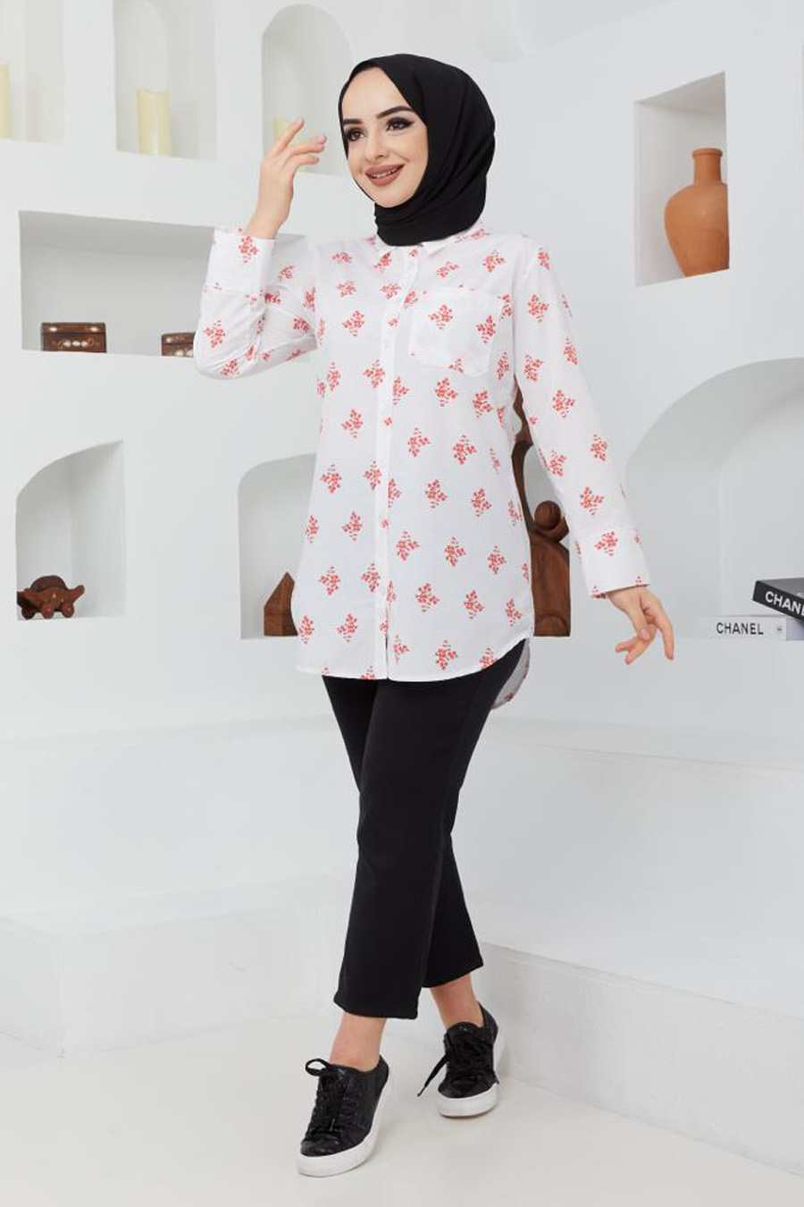 Flower Patterned Coral Color Tunic - Image 2