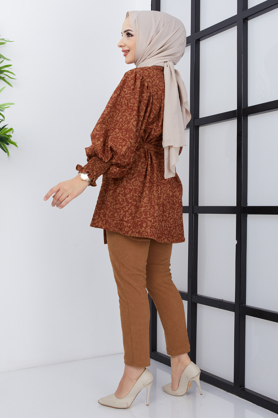Printed Tan Tunic & Pants - Image 2