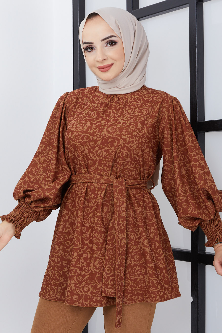 Printed Tan Tunic & Pants - Image 4